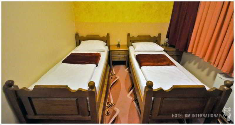 Hotel Bm International SJJ Buitenkant foto