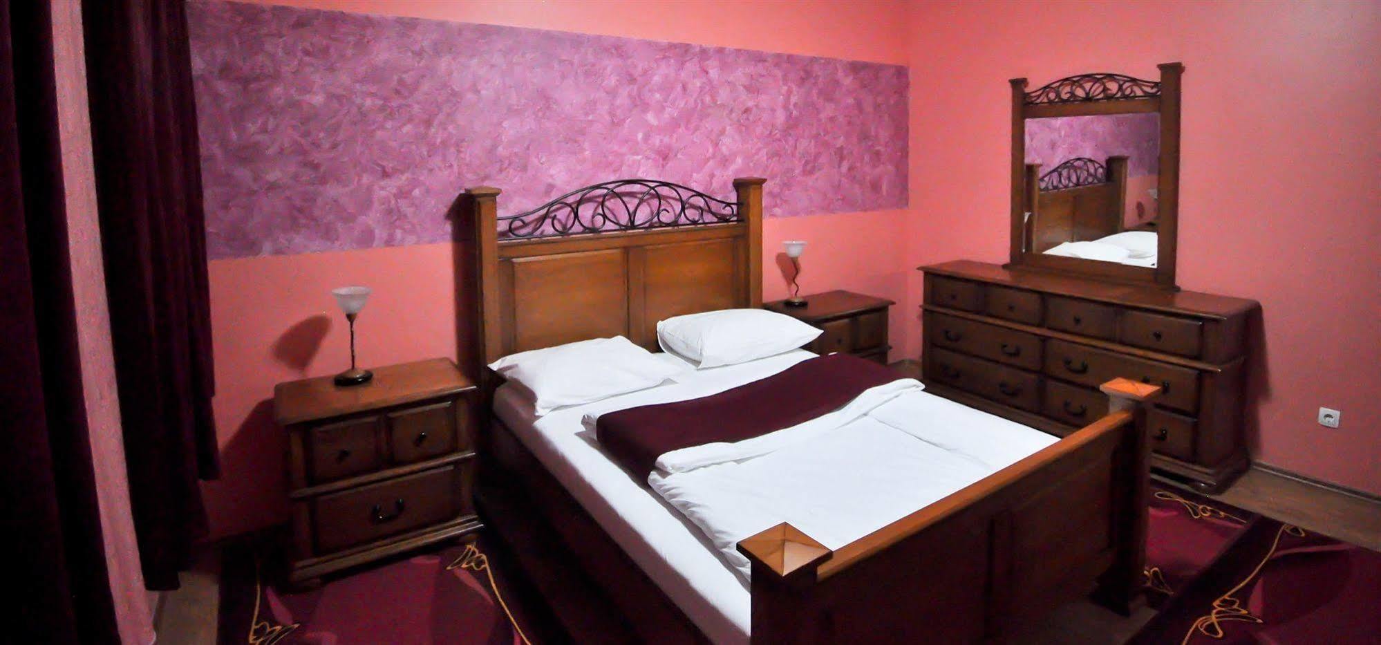 Hotel Bm International SJJ Buitenkant foto